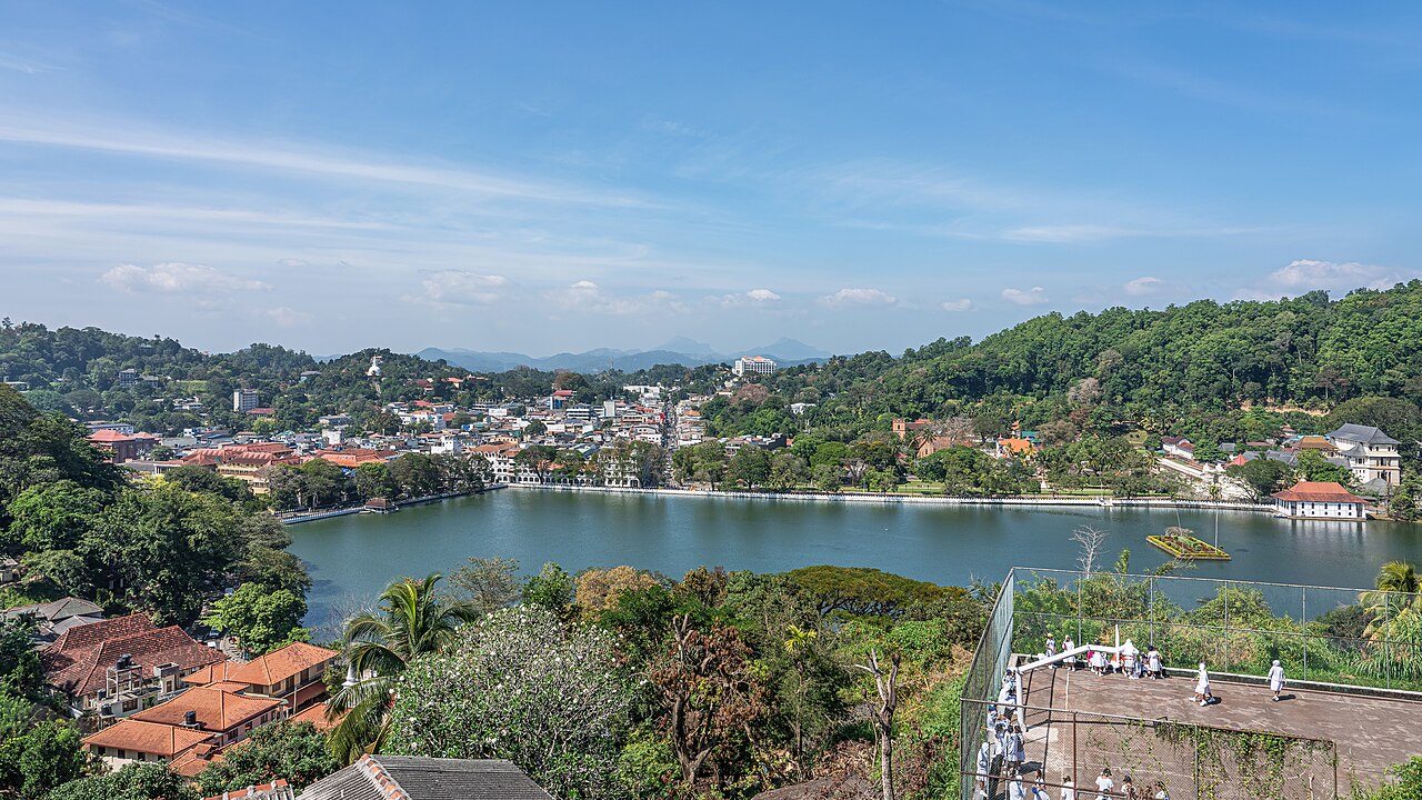Kandy Lake in the hill capital