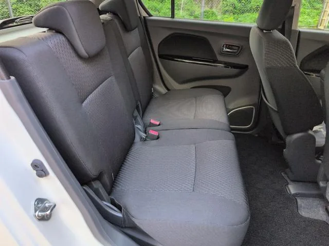 Rear seats of the Suzuki Wagon R with comfortable fabric upholstery